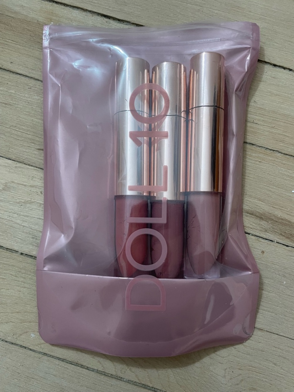 DOLL 10 Lip Wardrobe Dual Ended Lipstick + Gloss Set